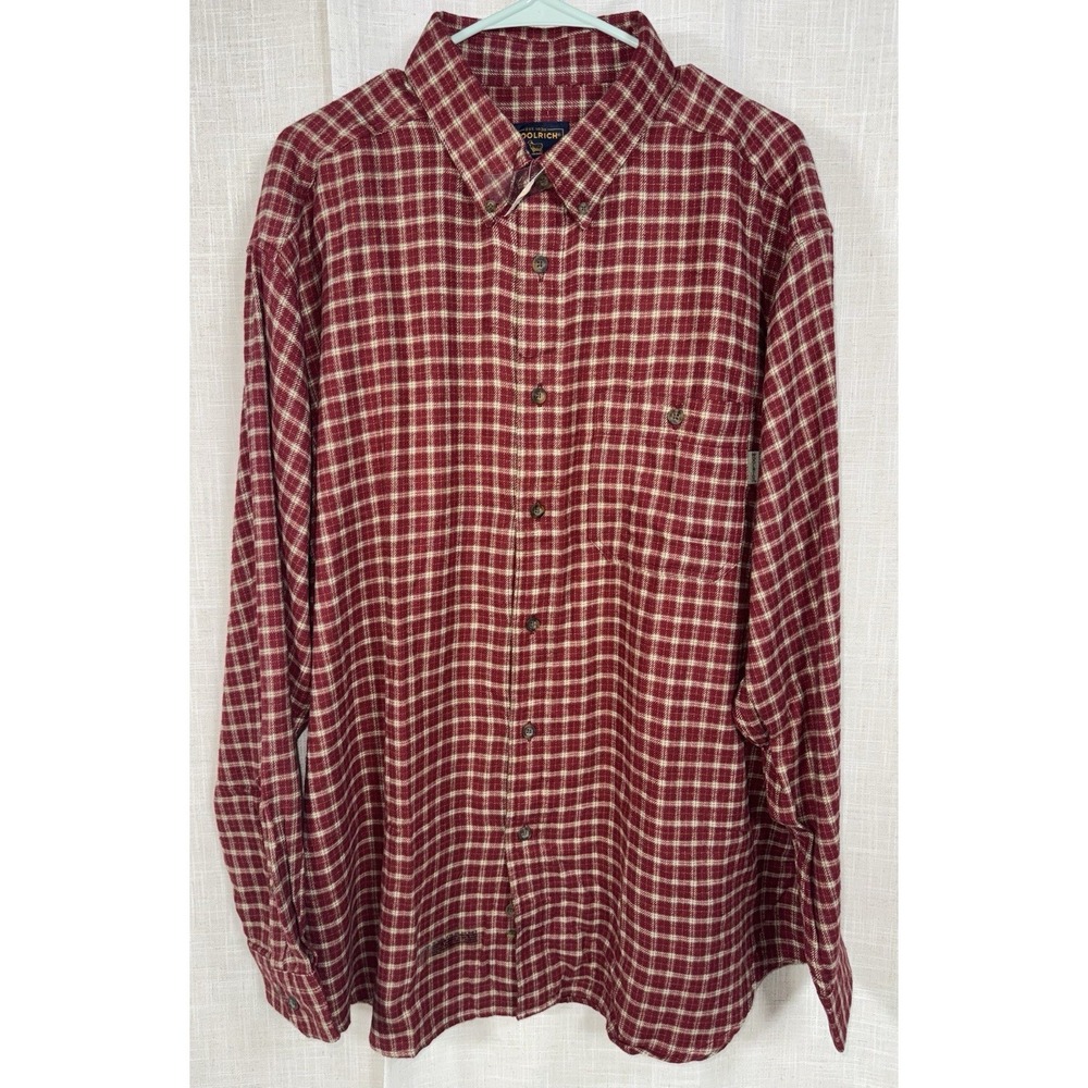 Vintage NEW Woolrich Men's XL Shirt Red Plaid Cotton Button‎ Down Logo NWT